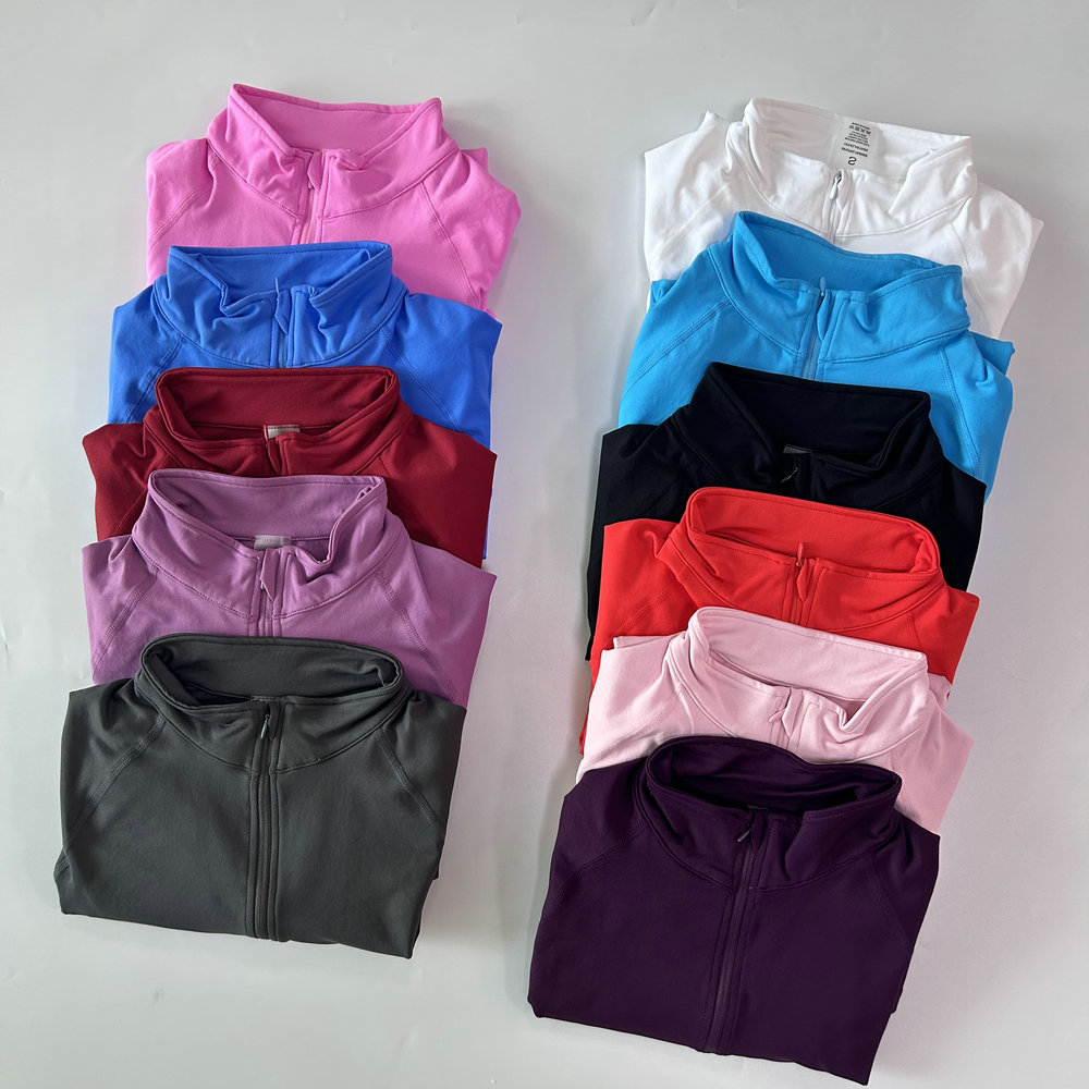 No Logo Yoga-Jacke mit halbem  – Yoga Of Fitness Bewertung und Preis